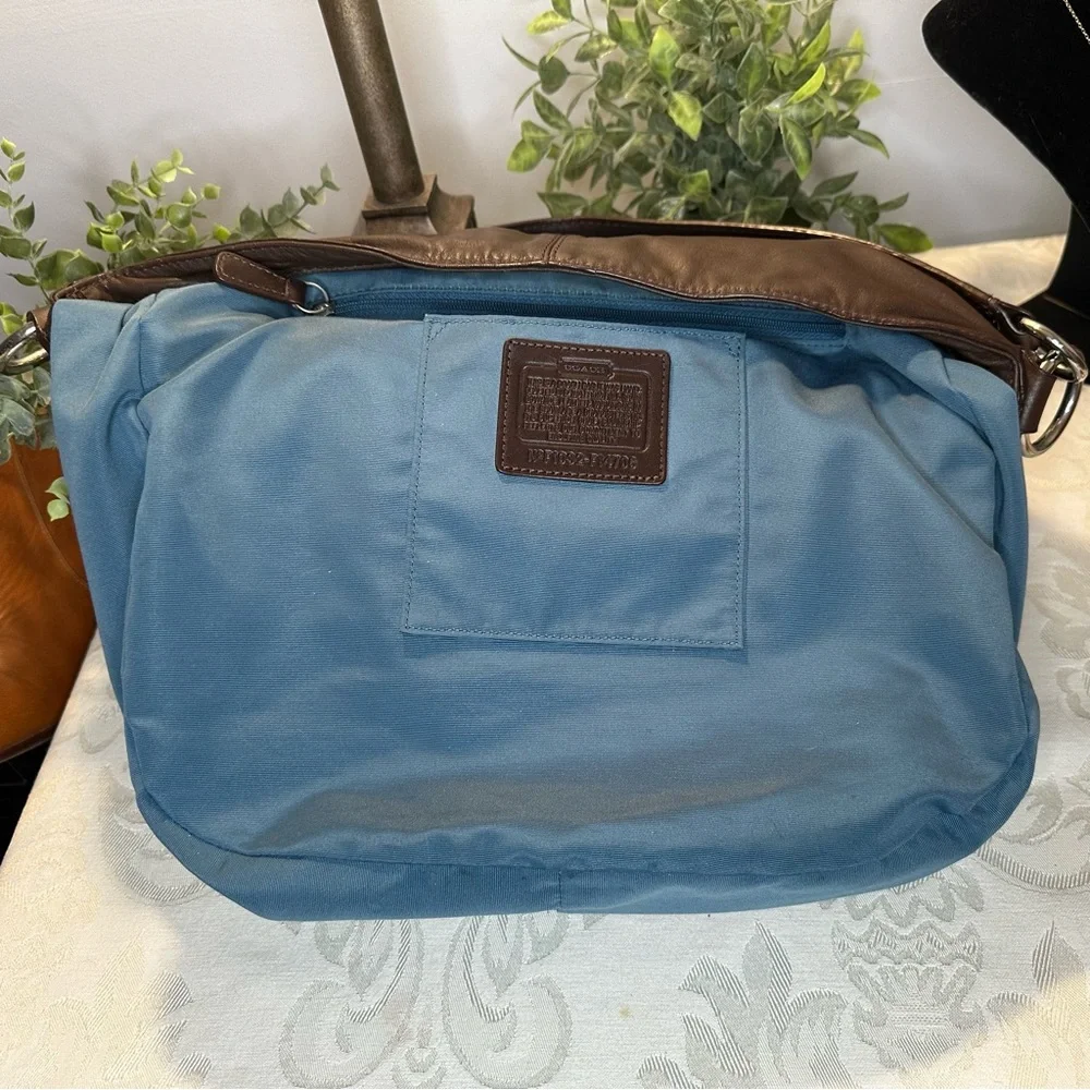 Coach Vintage Chocolate Brown Glove-tanned Leather Hobo F14706